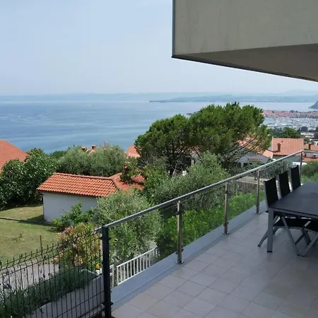 Apartmaji Palea Izola Exterior photo