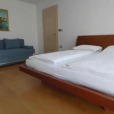 Apartmaji Palea Izola Exterior photo